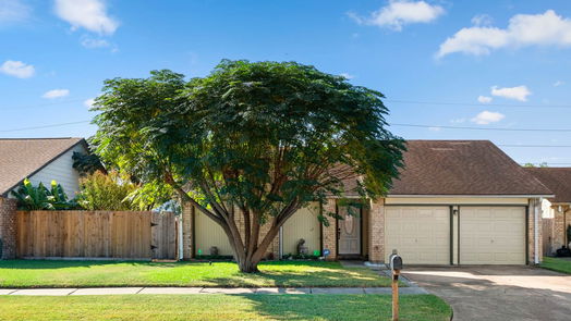 Houston null-story, 3-bed 16323 La Luna Drive-idx