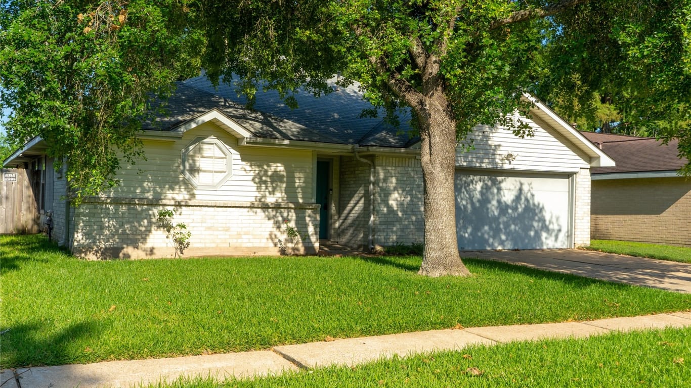 Houston 1-story, 3-bed 9503 Denbridge Drive-idx