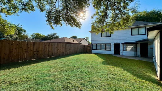 Houston 2-story, 4-bed 6523 Escondido Drive-idx