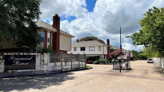 Houston 2-story, 3-bed 8310 Wild Rose St Street 16C-idx