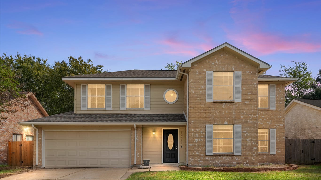 Houston 2-story, 3-bed 14323 Royal Hill Drive-idx