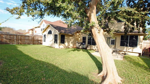 Houston 2-story, 4-bed 8226 Ashlawn Drive-idx