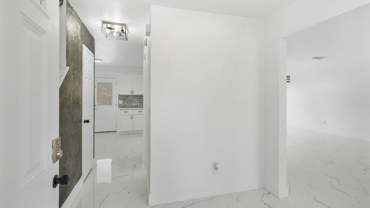 Houston 2-story, 4-bed 18155 Forest Cedars Drive-idx