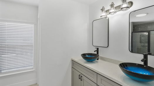Houston 2-story, 4-bed 18155 Forest Cedars Drive-idx