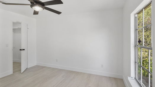 Houston 2-story, 4-bed 18155 Forest Cedars Drive-idx