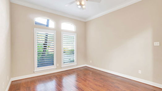 Houston 2-story, 4-bed 18214 Ennsbury Drive-idx