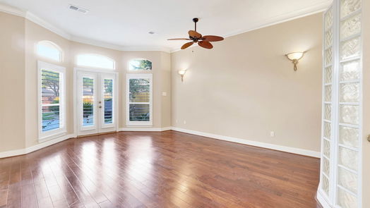 Houston 2-story, 4-bed 18214 Ennsbury Drive-idx