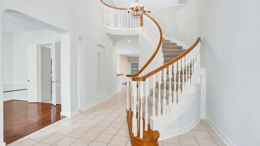 Houston 2-story, 4-bed 18214 Ennsbury Drive-idx