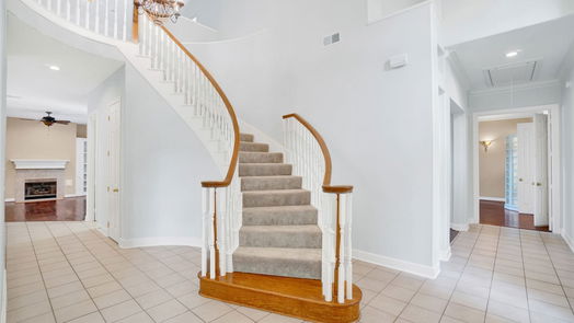 Houston 2-story, 4-bed 18214 Ennsbury Drive-idx