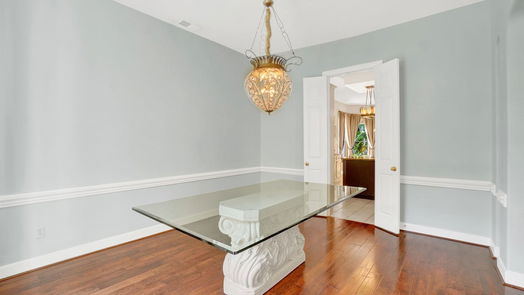 Houston 2-story, 4-bed 18214 Ennsbury Drive-idx