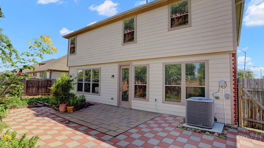 Houston 2-story, 4-bed 16538 Old Saybrook Drive-idx