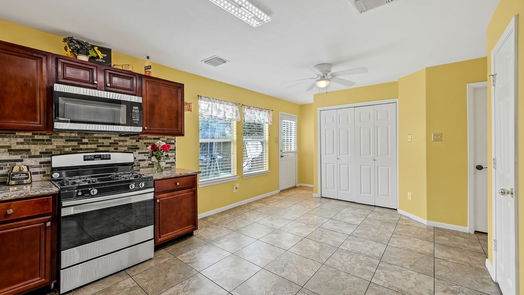 Houston 2-story, 4-bed 17339 Indigo Mist Court-idx