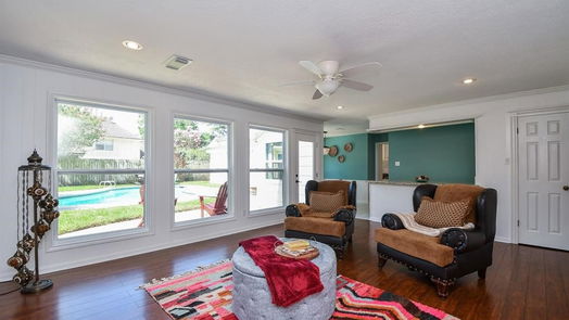 Houston 2-story, 4-bed 18115 Longcliffe Drive-idx