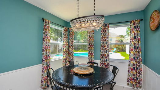Houston 2-story, 4-bed 18115 Longcliffe Drive-idx