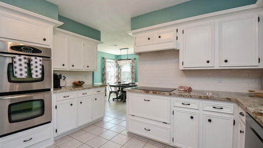 Houston 2-story, 4-bed 18115 Longcliffe Drive-idx