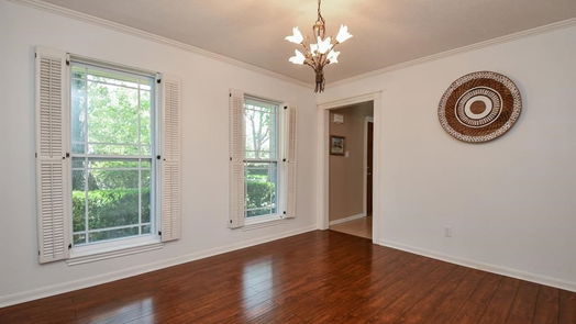 Houston 2-story, 4-bed 18115 Longcliffe Drive-idx