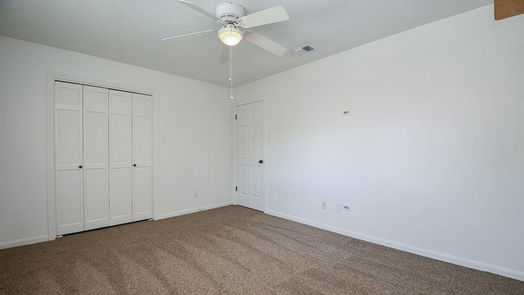 Houston 2-story, 4-bed 18115 Longcliffe Drive-idx