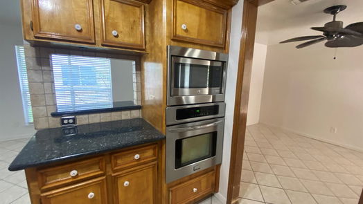 Houston 1-story, 3-bed 6611 Readsland Lane-idx