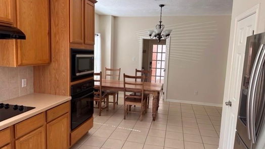 Houston 2-story, 4-bed 2711 Mossy Log Ct Court-idx