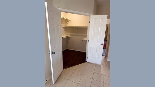 Houston 2-story, 4-bed 2711 Mossy Log Ct Court-idx