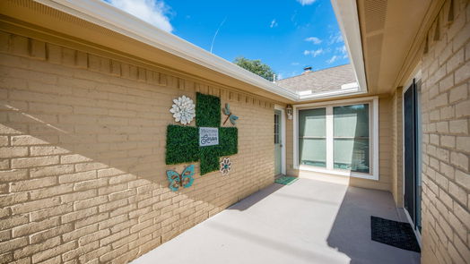 Houston 1-story, 4-bed 15907 Boulder Oaks Drive-idx