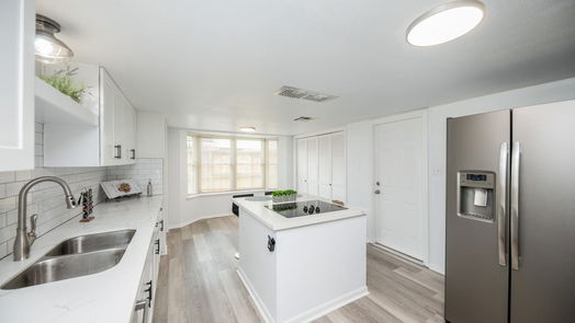 Houston 1-story, 4-bed 15907 Boulder Oaks Drive-idx
