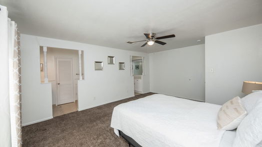Houston 1-story, 4-bed 15907 Boulder Oaks Drive-idx