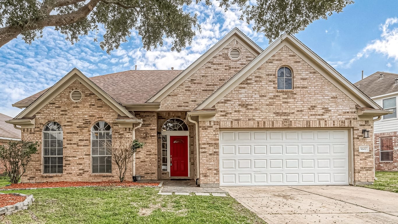 Houston 2-story, 4-bed 5602 Saddle Bred Drive-idx