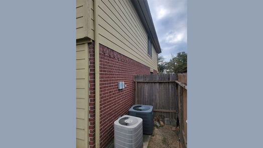 Houston 2-story, 4-bed 5814 Clerkenwell Drive-idx