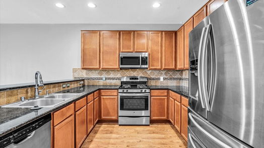 Houston 2-story, 4-bed 4910 Climbing Ivy Circle-idx