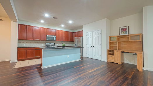 Houston 2-story, 4-bed 5038 Longlane Drive-idx