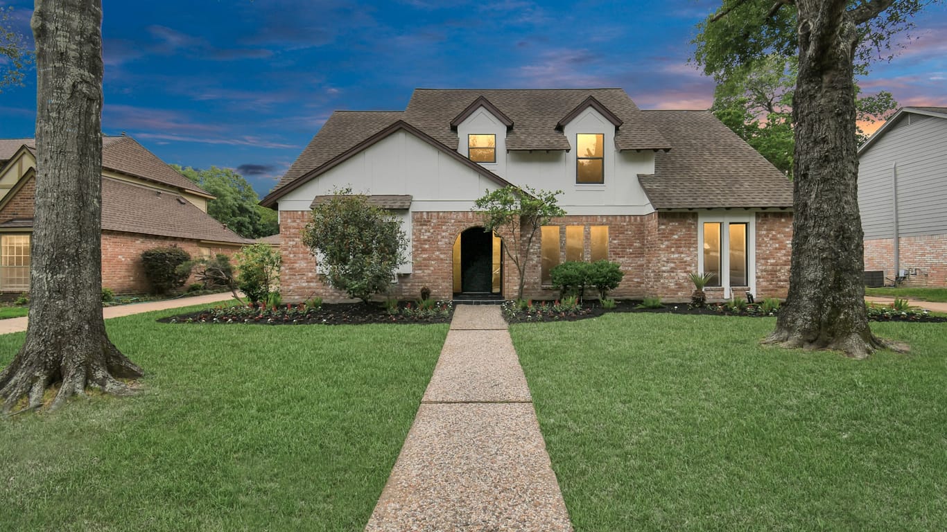 Houston 2-story, 4-bed 18011 Hollywell Drive-idx