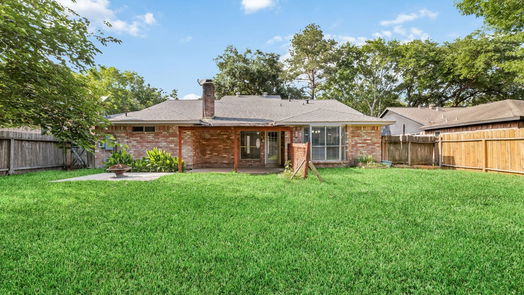 Houston null-story, 3-bed 15615 Thornbrook Drive-idx