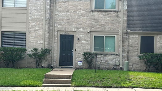 Houston 2-story, 2-bed 6616 Montauk Drive 1/8-idx