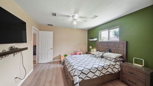 Houston 1-story, 3-bed 4618 Glenvillage Street-idx