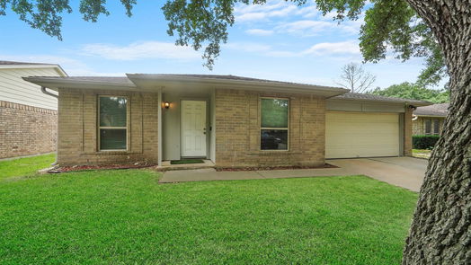 Houston 1-story, 3-bed 4618 Glenvillage Street-idx