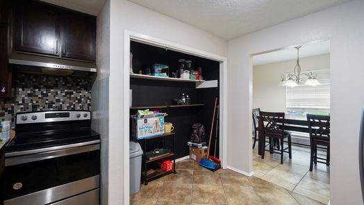 Houston 1-story, 3-bed 4618 Glenvillage Street-idx