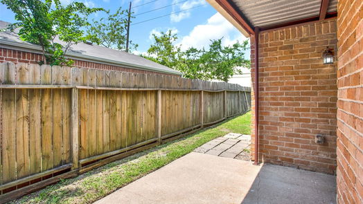 Houston 1-story, 2-bed 4323 Aspenglen Drive-idx