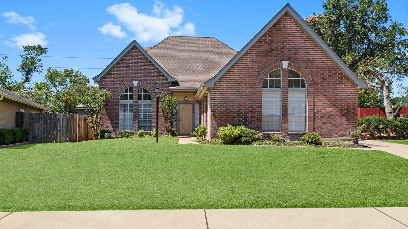 Houston 2-story, 4-bed 15606 Fox Springs Drive-idx