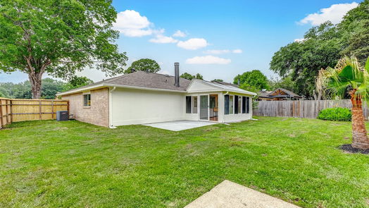 Houston 1-story, 3-bed 2602 Strait Lane-idx