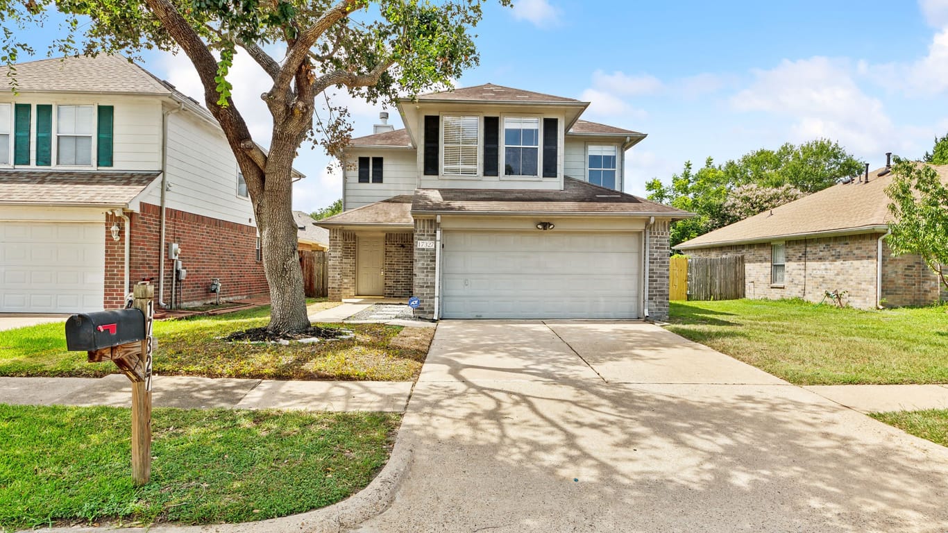 Houston 2-story, 3-bed 17327 Davenway Drive-idx