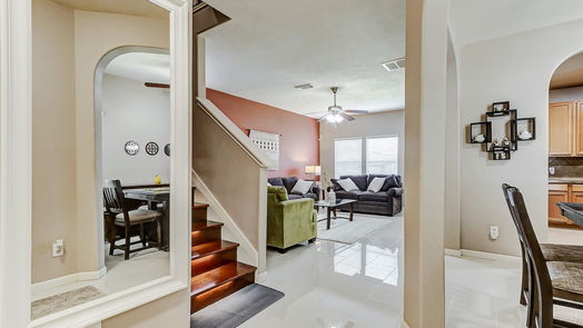 Houston 2-story, 3-bed 6147 Yorktown Meadow Lane-idx