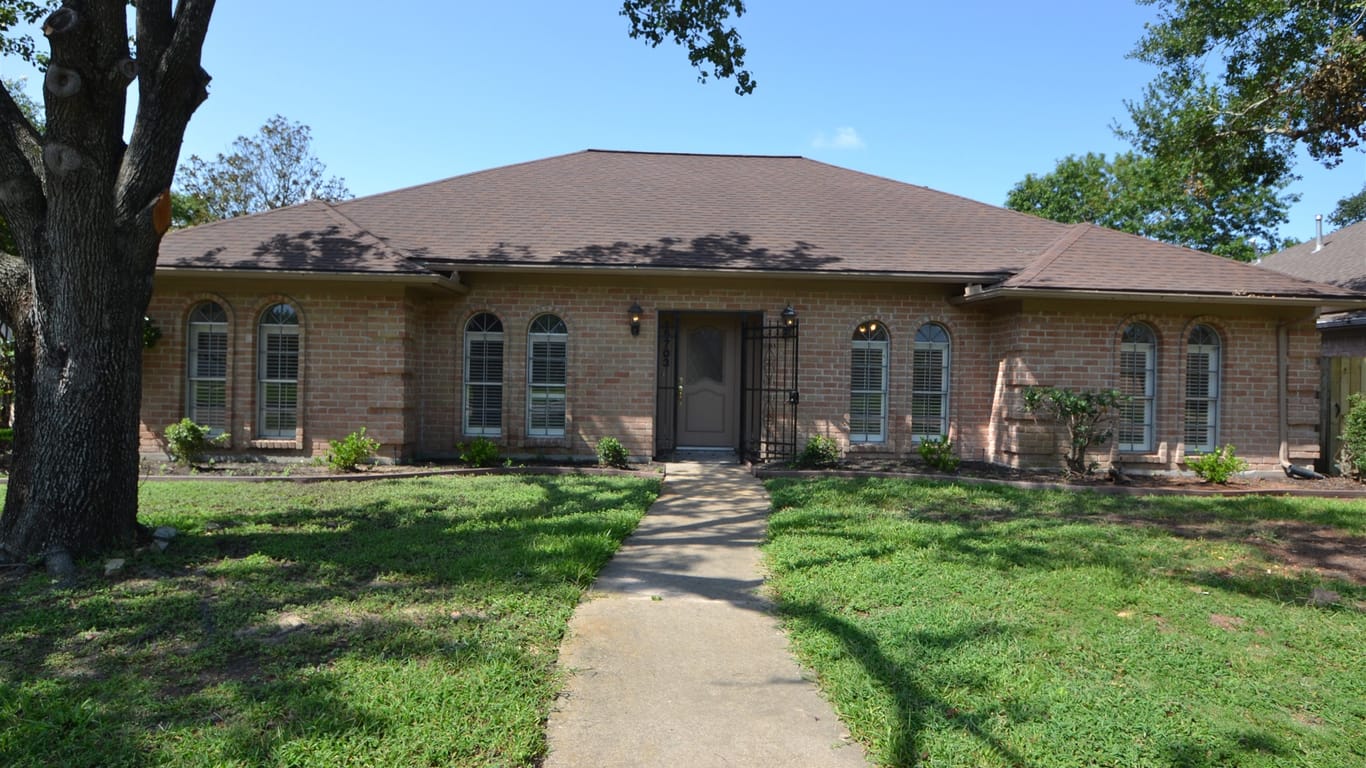 Houston 1-story, 4-bed 15703 FOUR LEAF Drive-idx