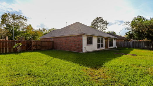 Houston 1-story, 2-bed 16202 Royal Mile Lane-idx