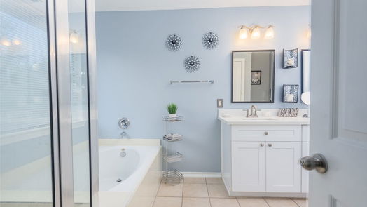 Houston 2-story, 3-bed 6134 Morningshire Lane-idx