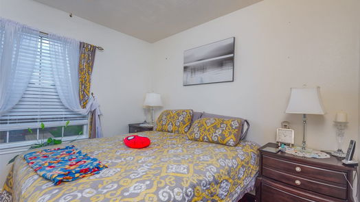 Houston 2-story, 3-bed 6134 Morningshire Lane-idx