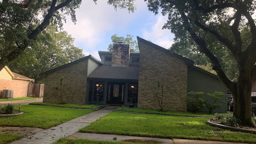 Houston 1-story, 3-bed 15810 Sandy Hill Drive-idx