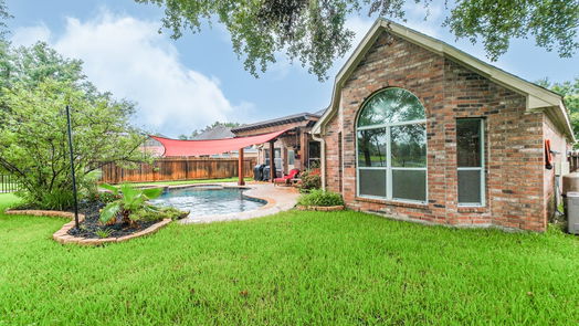 Houston 1-story, 3-bed 4711 Waterhaven Lane-idx