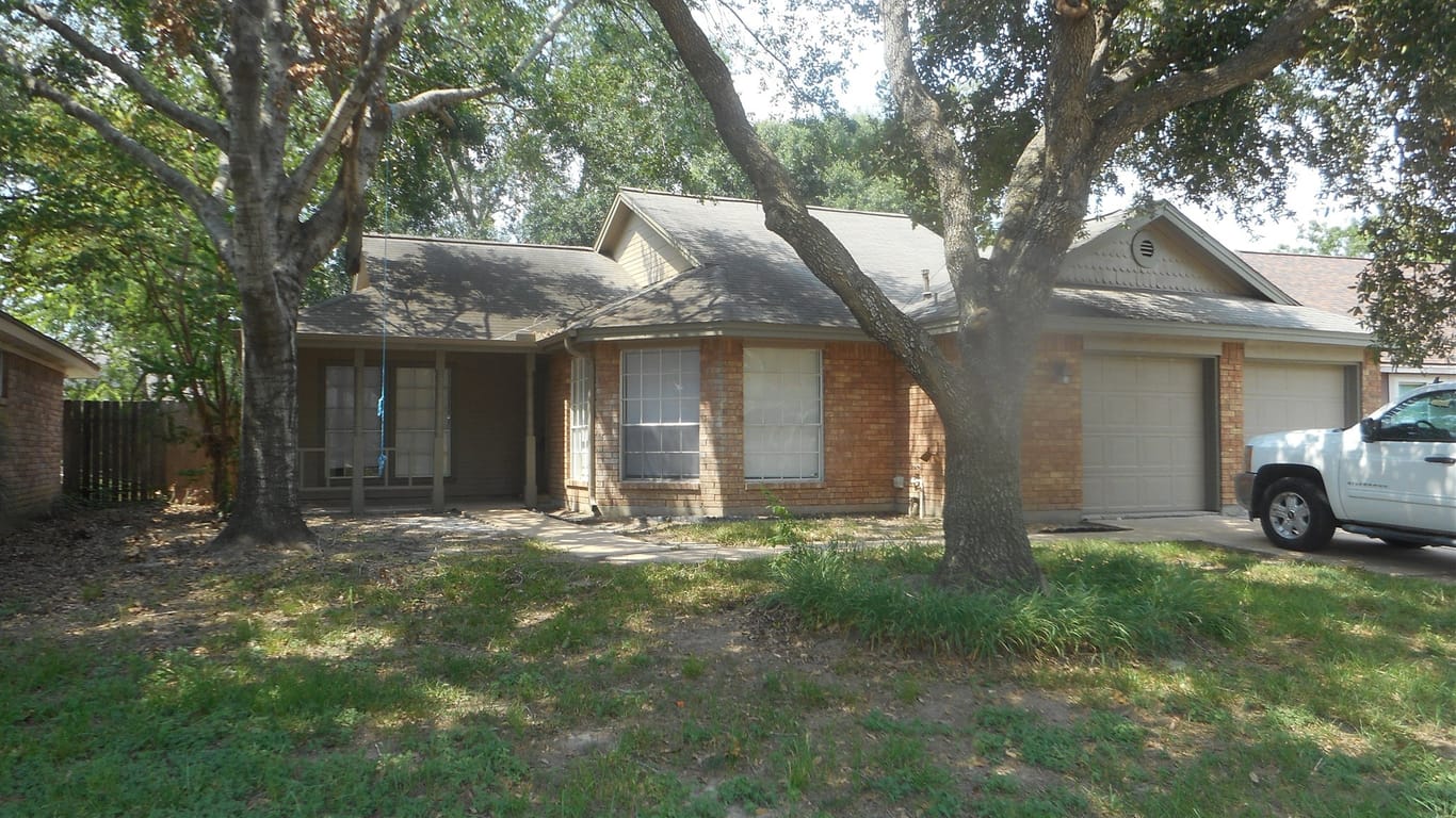 Houston 1-story, 3-bed 18118 Lake Bend Drive-idx