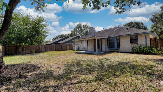 Houston 1-story, 3-bed 18738 Trail Bend Lane-idx